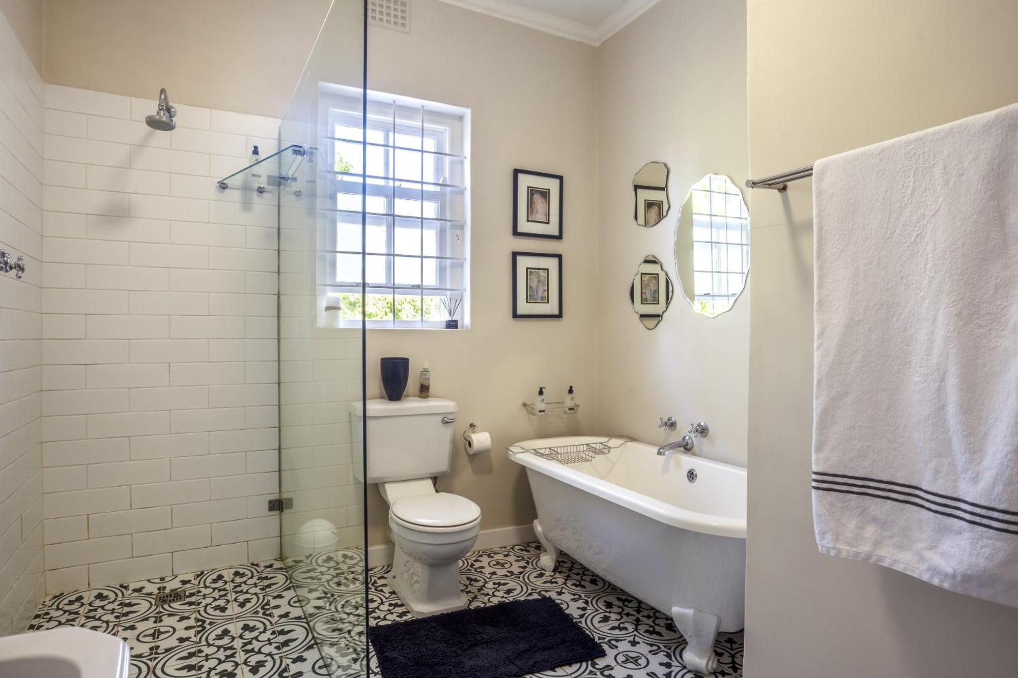 Sandown Lodge Cape Town Bagian luar foto