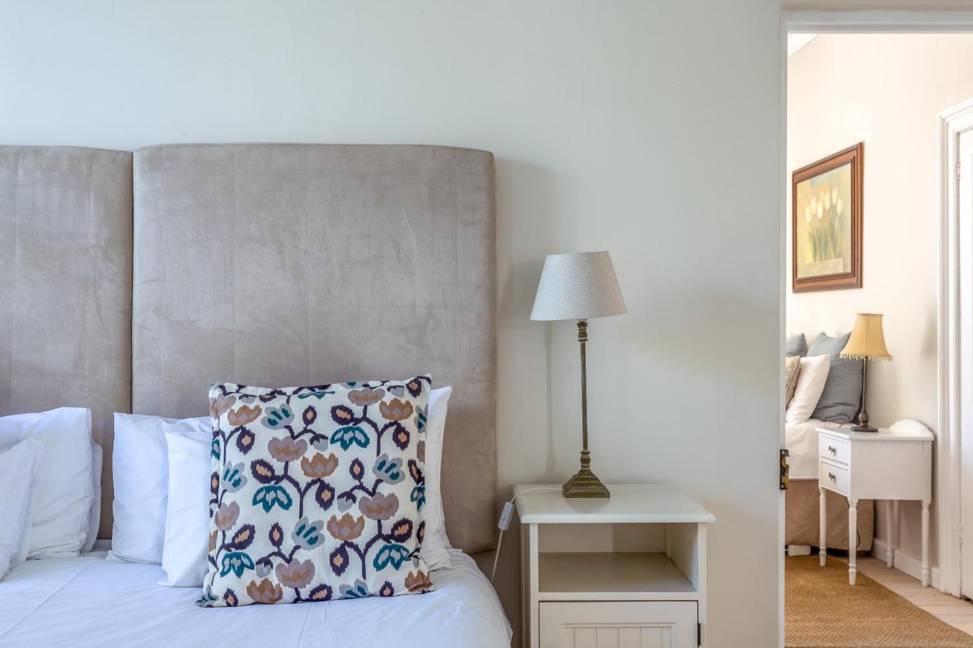 Sandown Lodge Cape Town Bagian luar foto