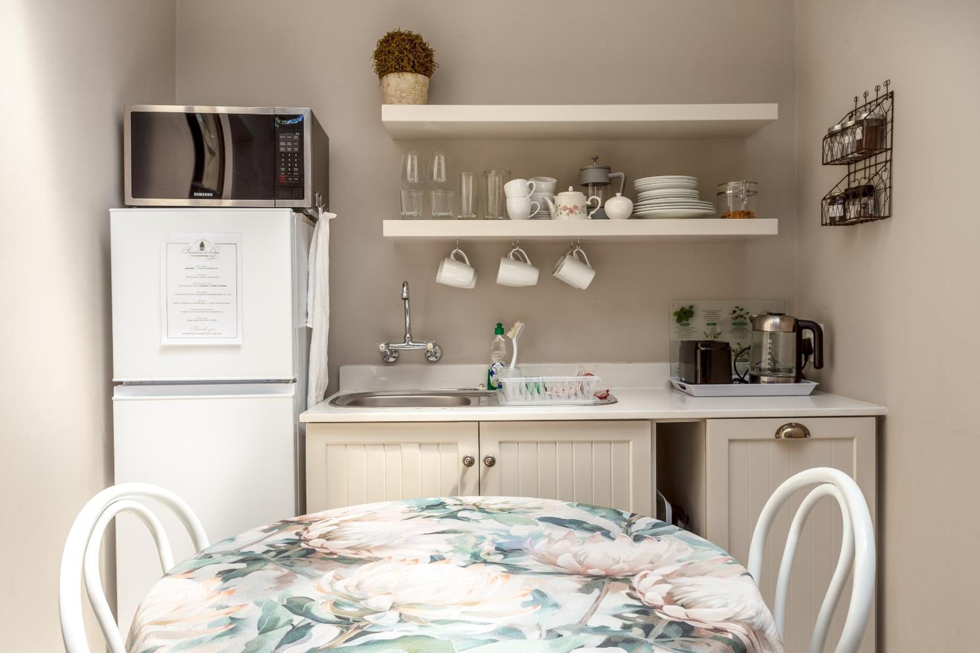 Sandown Lodge Cape Town Bagian luar foto
