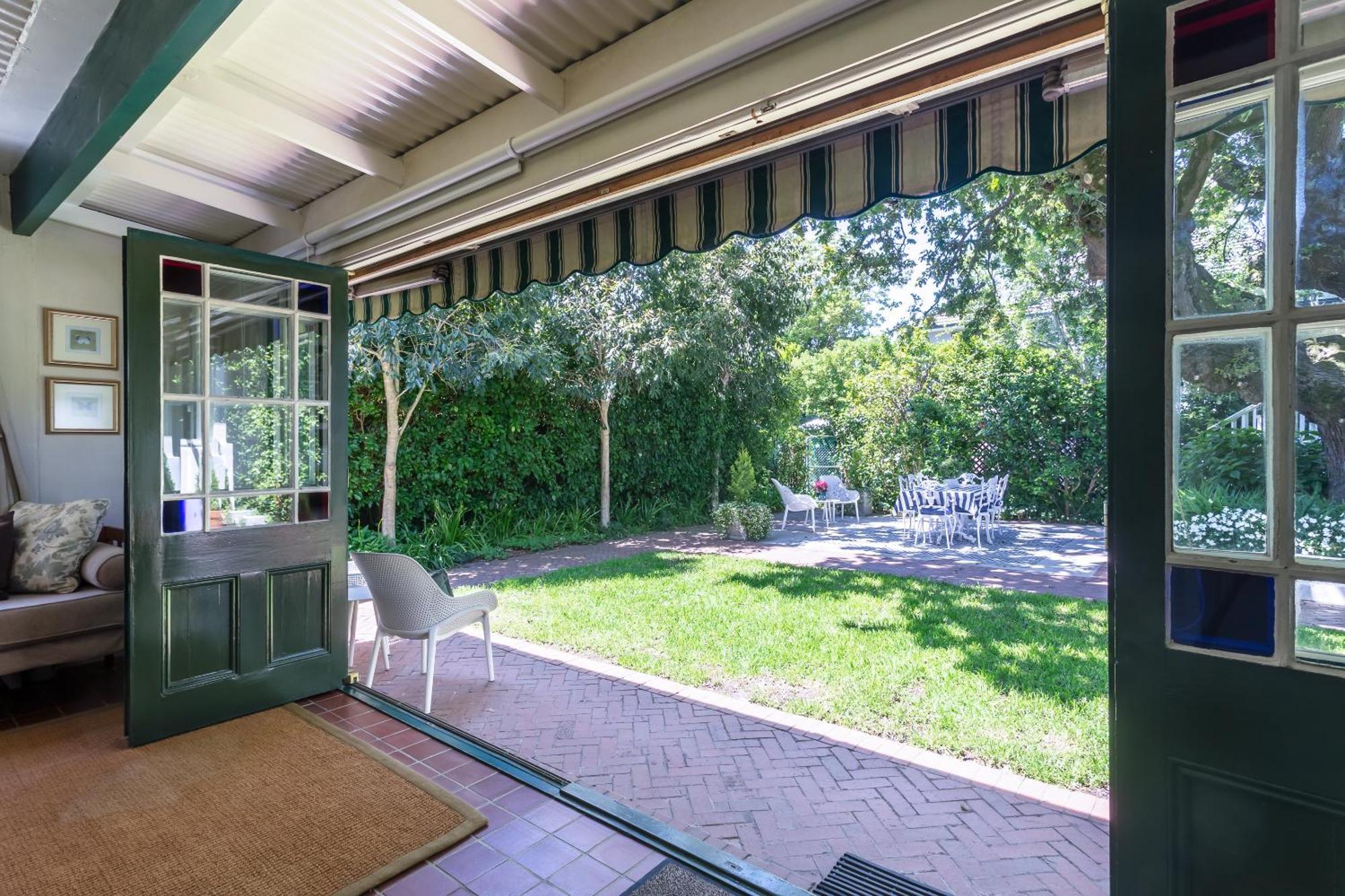 Sandown Lodge Cape Town Bagian luar foto